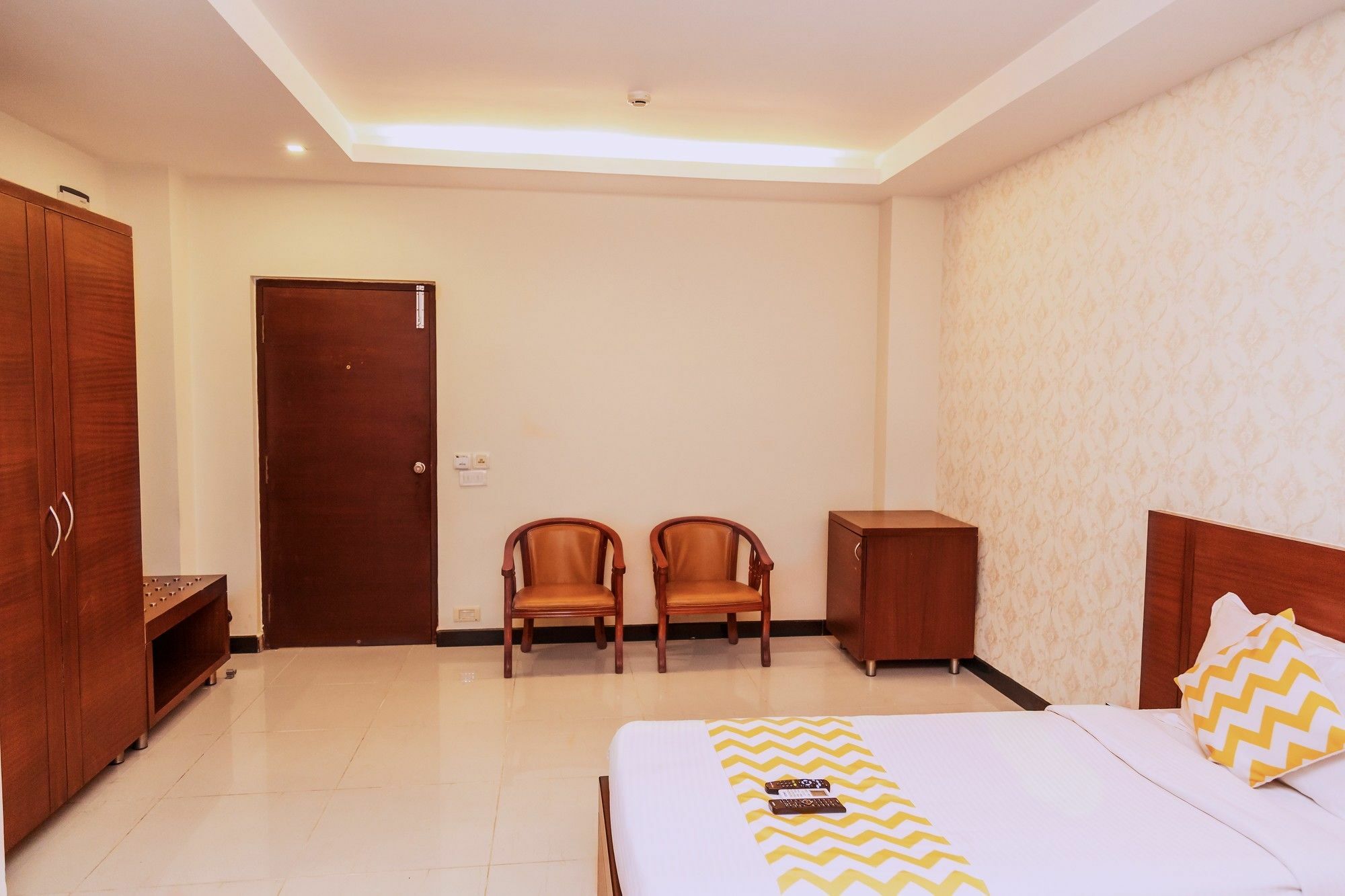 Fabhotel Oriental Suites Bangalore Ngoại thất bức ảnh